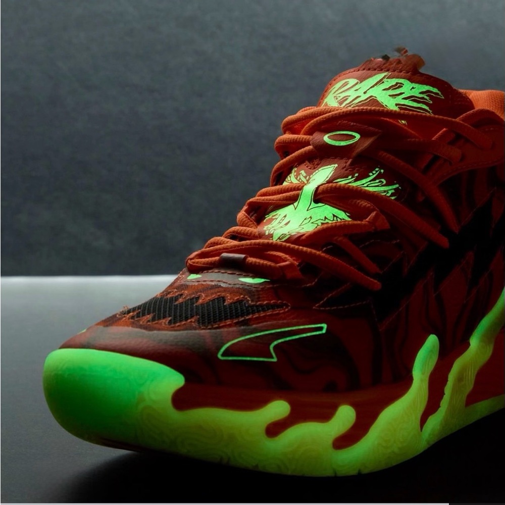 Puma MB.03 'Halloween' Men’s Basketball Shoes in the Fluro Orange Pes/PUMA 9.5 - Picture 10 of 17